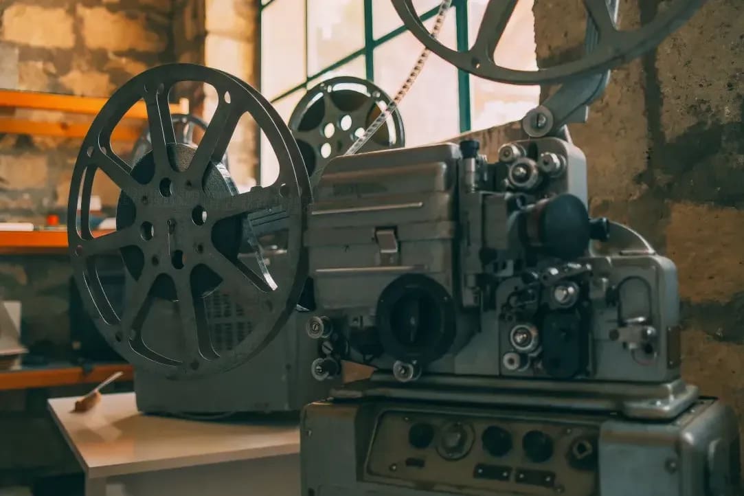 アーカイブ映像の再編集・デジタル化